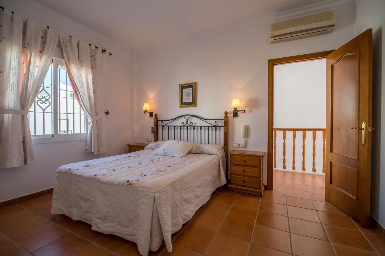Chalet Adosado Atalaya P Conil De La Frontera Exteriör bild