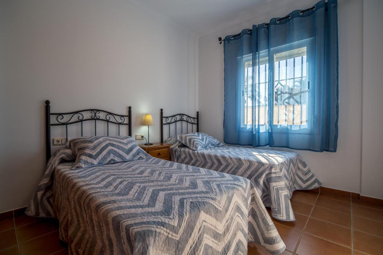 Chalet Adosado Atalaya P Conil De La Frontera Exteriör bild